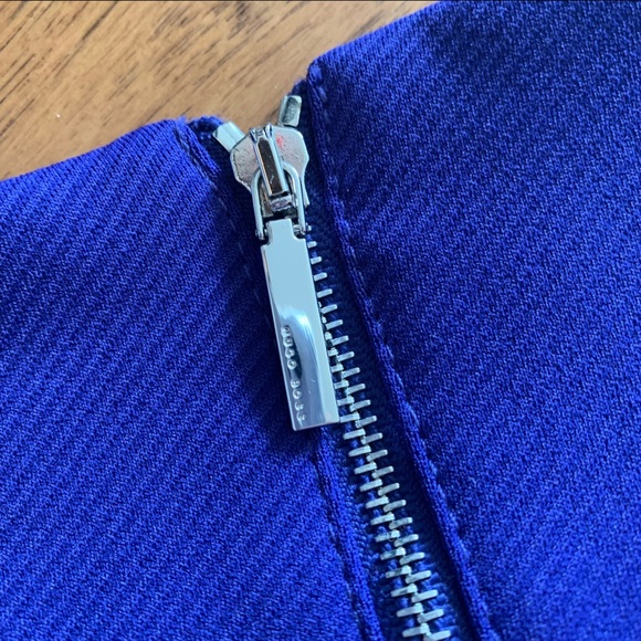 COPY - Hugo Boss Deboa Shift Dress - Picture 6 of 6